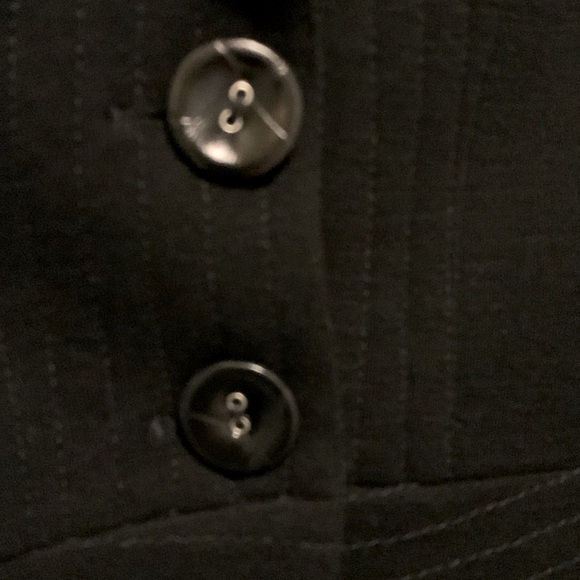 Beautiful wool blend Olsen tailored black jacket. Estimated Sz medium. EUC. - Picture 8 of 10